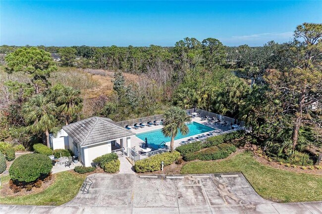 Building Photo - 803 Montrose Dr