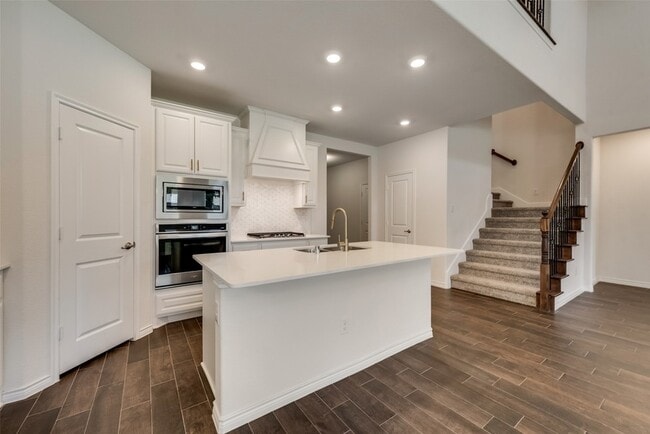 Building Photo - 2085 Tahoka Ln