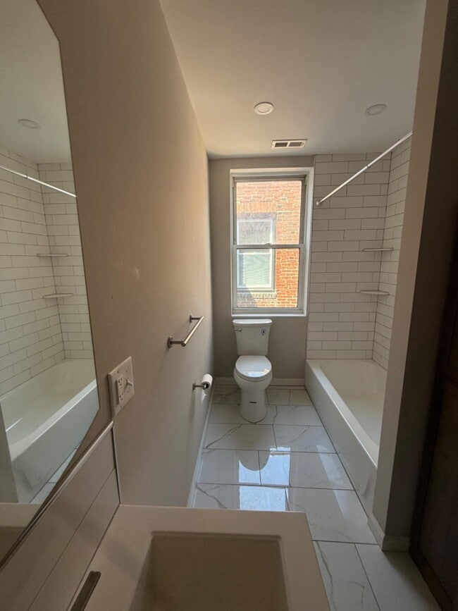 Building Photo - 2013 N 63rd St