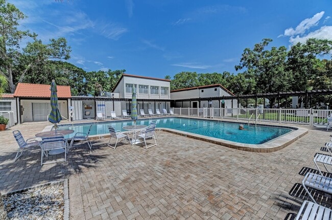 Building Photo - **AVAILABLE STARTING FEBRUARY-APRIL 2026 SEASON FOR $3200/month**