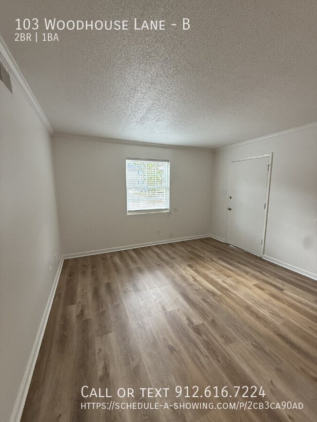 Building Photo - 103 Woodhouse Ln