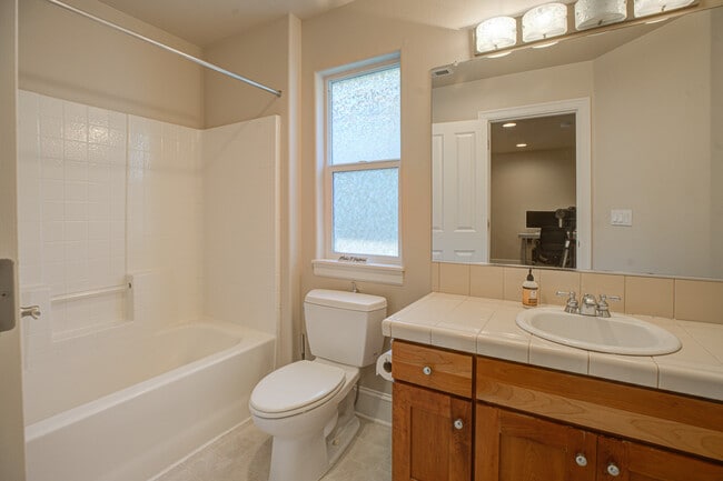 Building Photo - 4588 NW Corazon Terrace