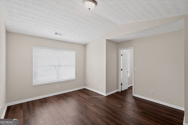 Building Photo - 2764 Vining Ridge Terrace