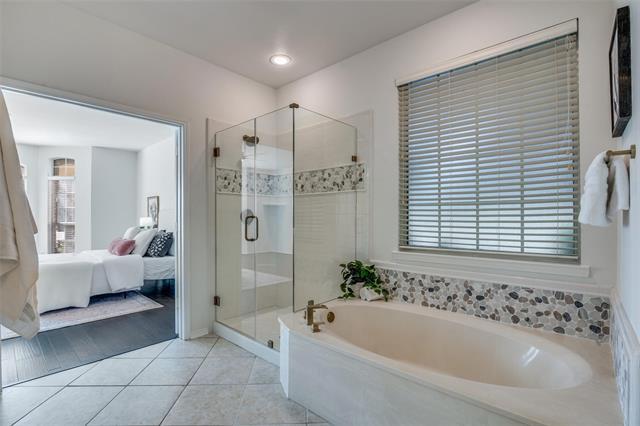 Building Photo - 237 Mimosa Dr