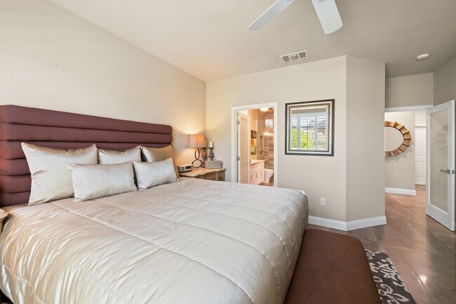 Building Photo - 78391 Desert Willow Dr