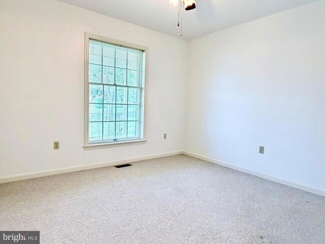 Building Photo - 78 Brook Creek Rd