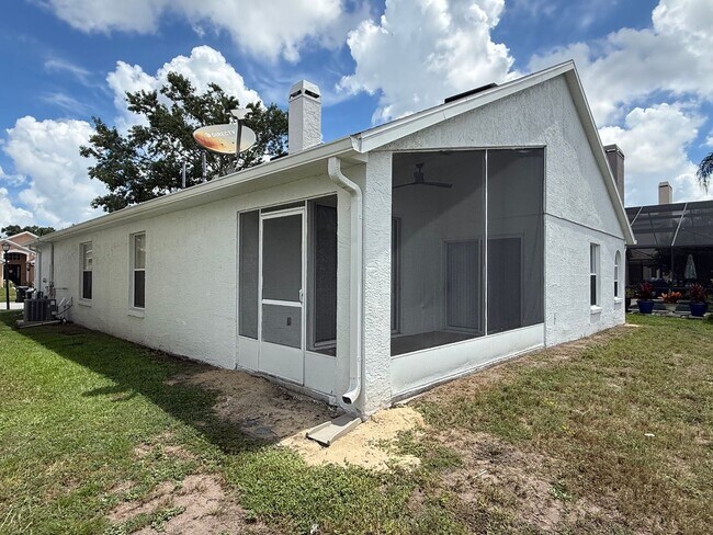 Building Photo - 12464 Castlemain Trail