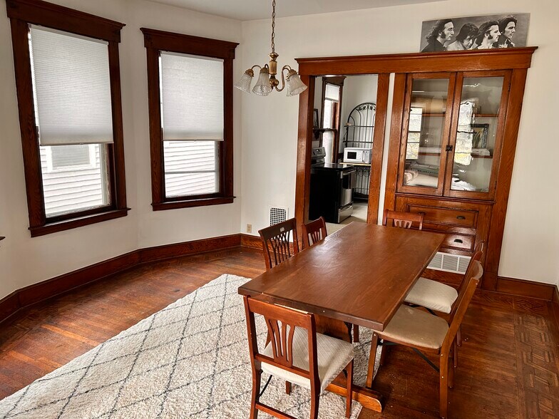 Dining Rm - 146 Foster St