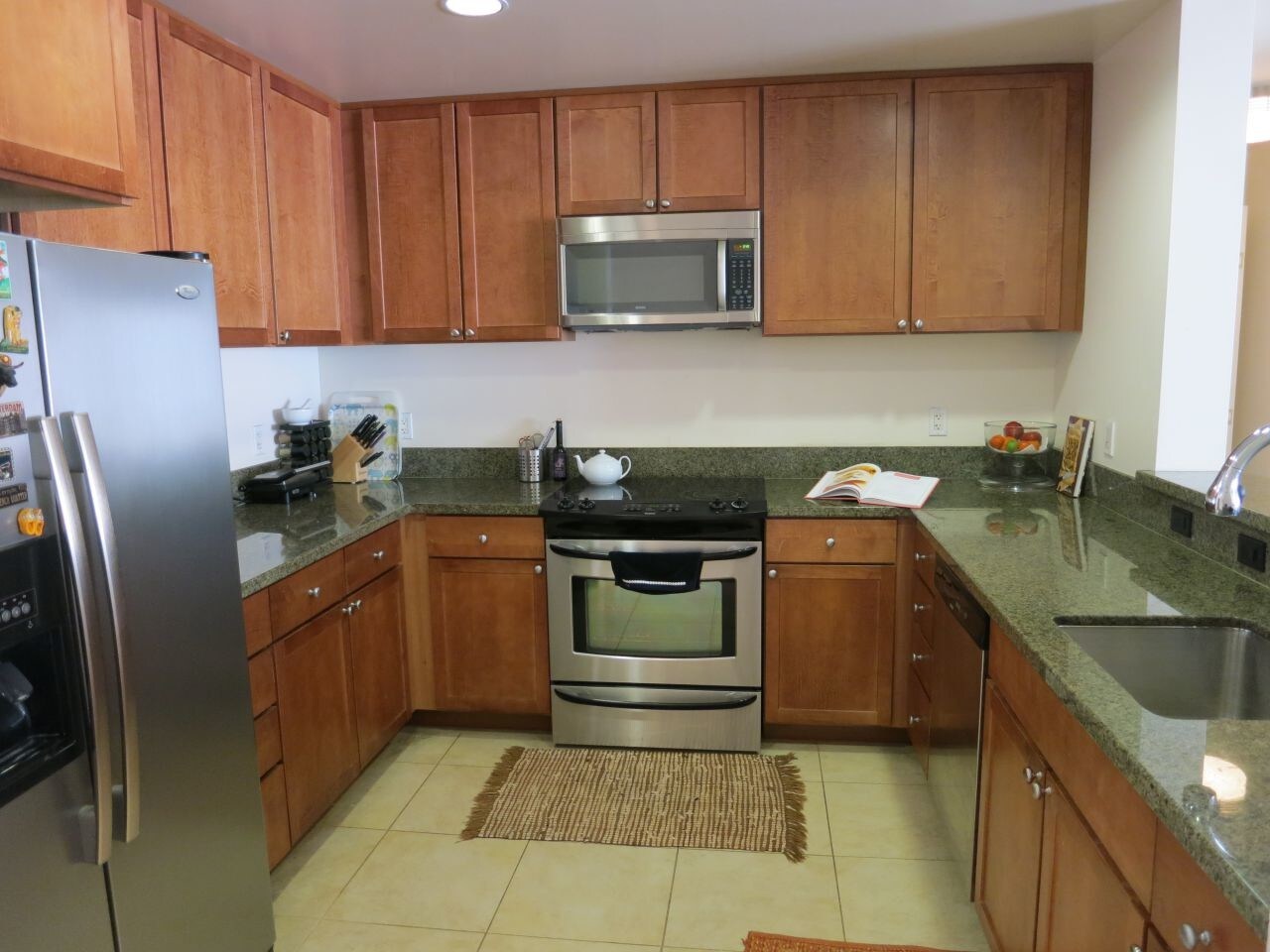 Kitchen - 175 W St James St
