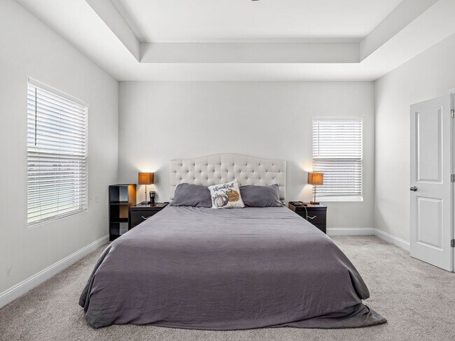 Building Photo - Towne Pointe Community