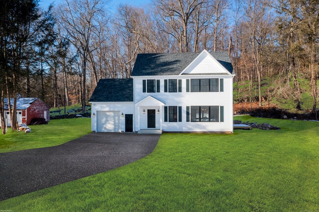 Building Photo - 157 Good Hill Rd