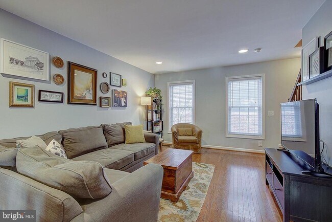 Building Photo - 2684 Tilton St