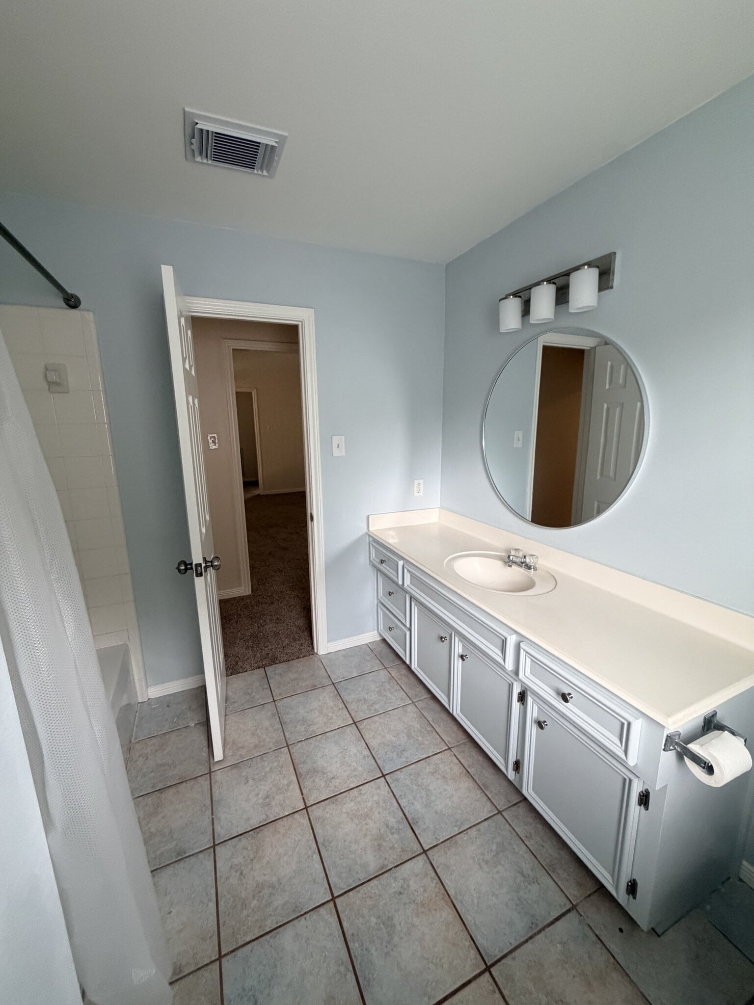 Building Photo - 2201 Summer Reef Dr