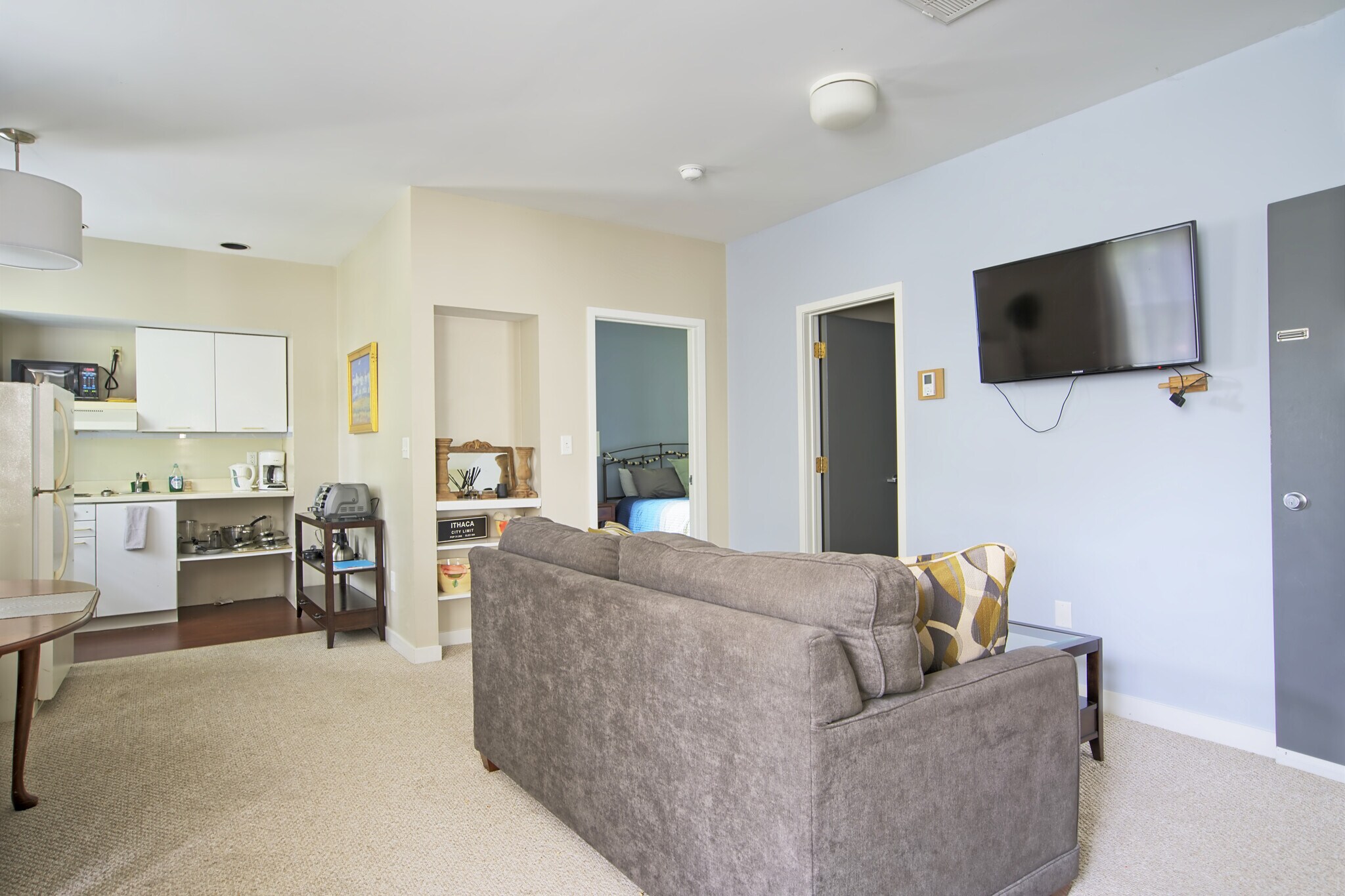 Building Photo - 2 Willets Pl