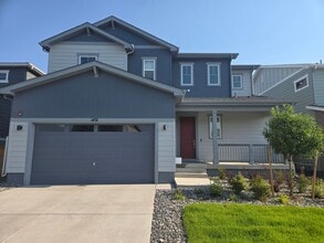 Building Photo - 1431 Loraine Cir N