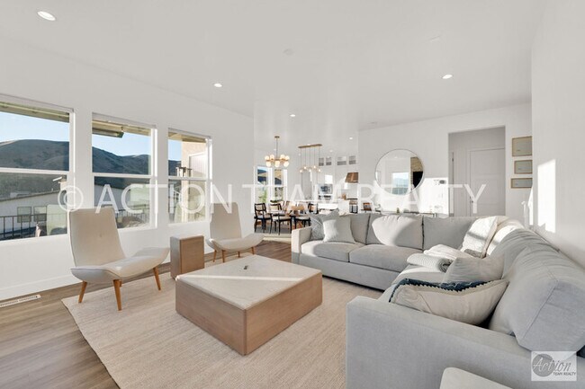 Building Photo - Fully furnished Home in Lehi, UT