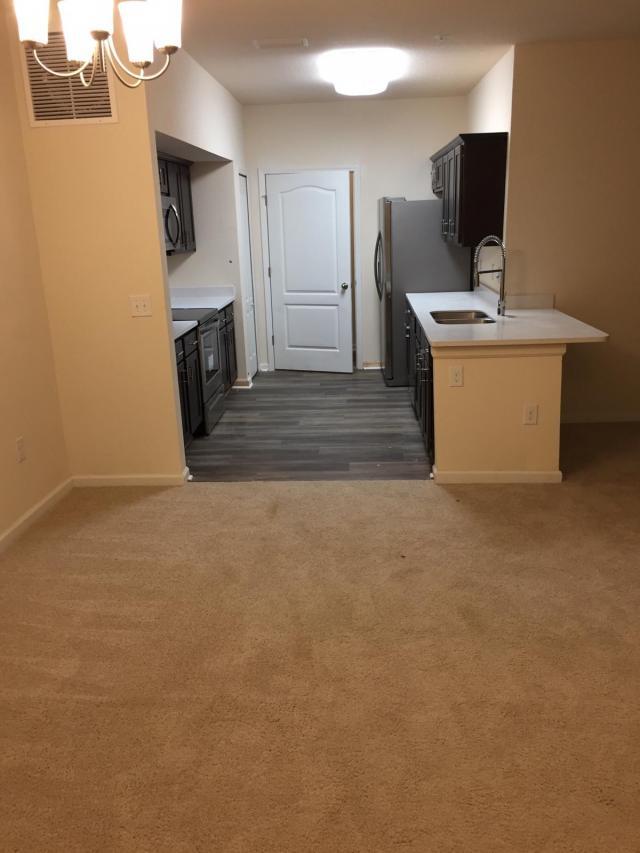 Building Photo - 2 bedroom in Jacksonville FL 32256