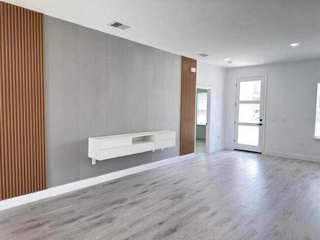 Building Photo - 13164 SW 71st Ct