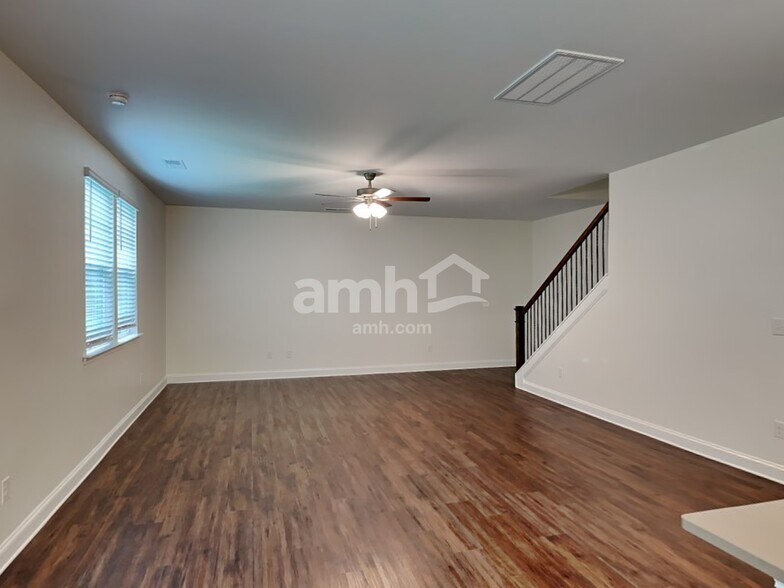 Building Photo - 3521 Jefferson Cor Ln