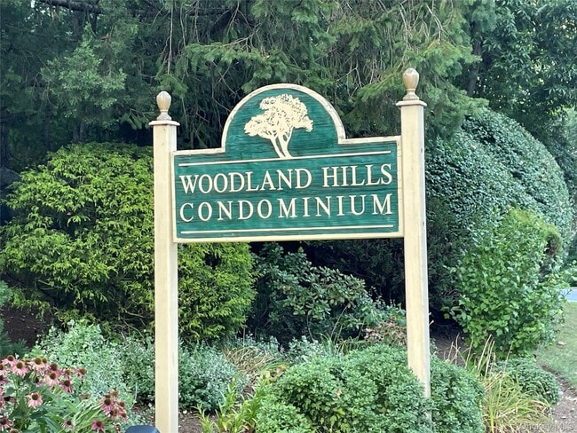 Primary Photo - 214 Woodland Hills Rd