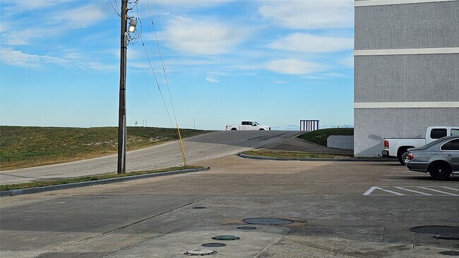 Building Photo - 7508 Stewart Rd