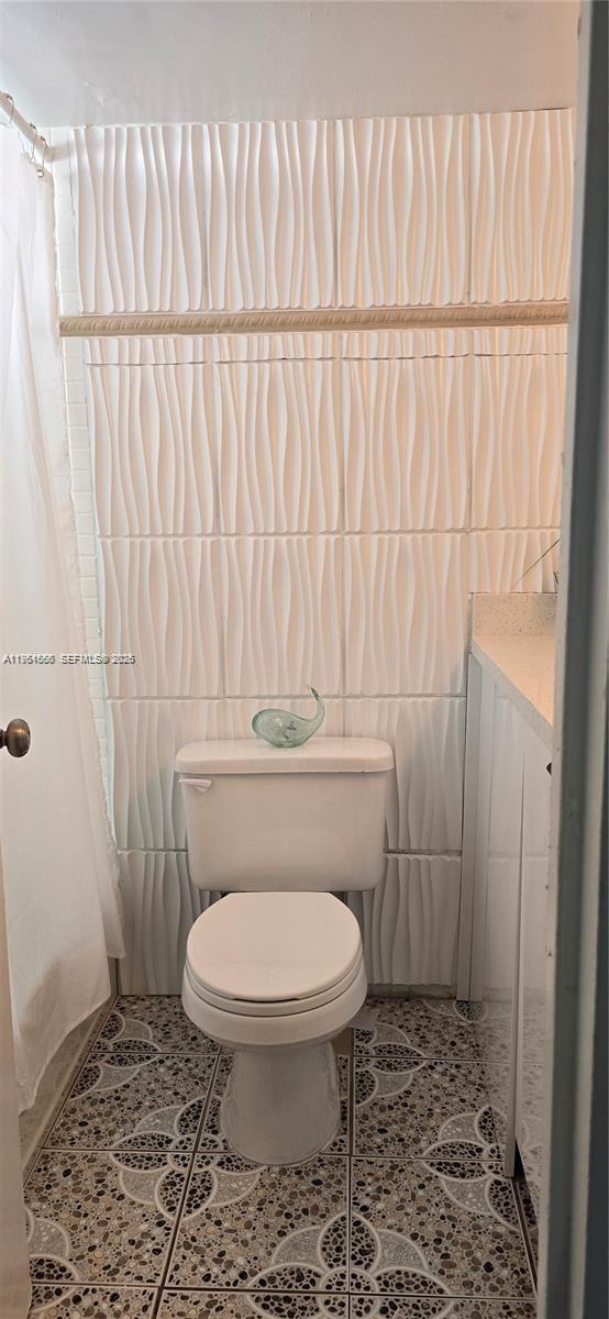 Building Photo - 7904 West Dr