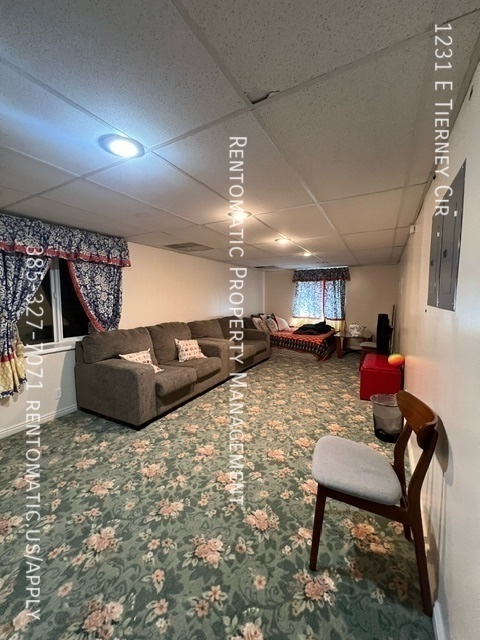 Building Photo - 1231 Tierney Cir