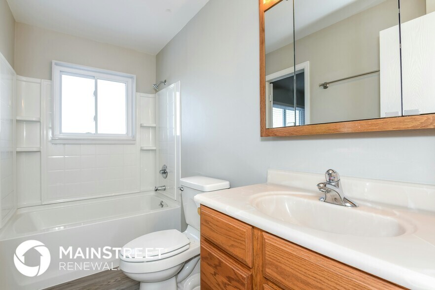 Building Photo - 8159 W 93rd Cir