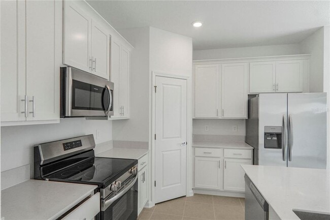 Building Photo - 6088 Zen Wy