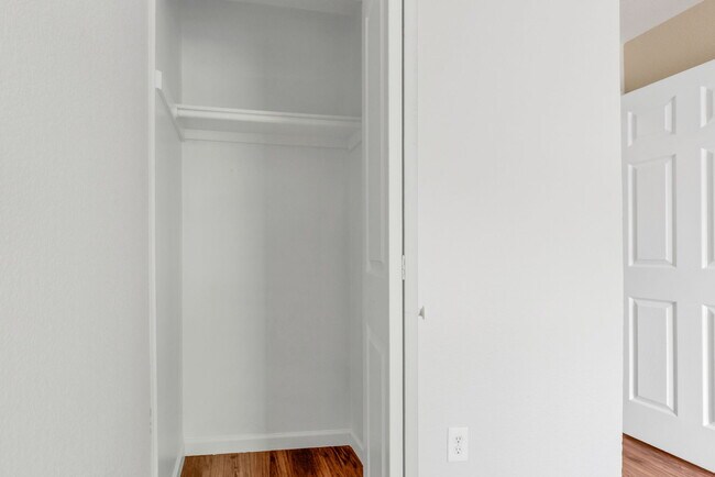 Building Photo - 20612 E Batavia Dr