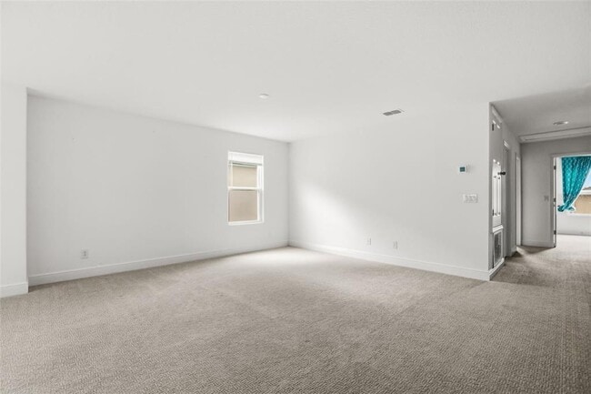 Building Photo - 14452 Crestavista Ave