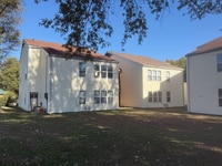 Building Photo - 324 Block St