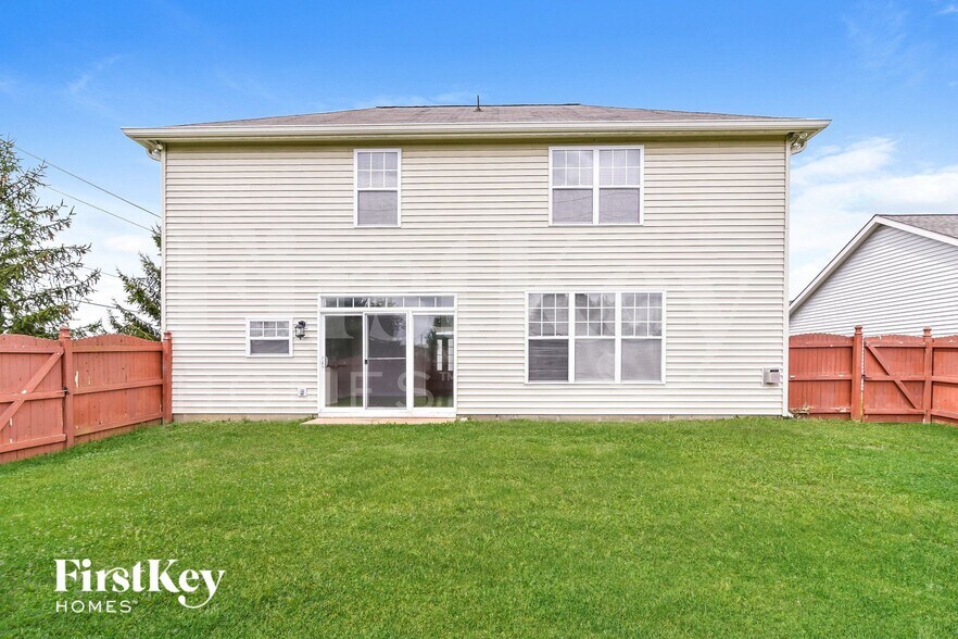 Building Photo - 1983 Collingwood Dr