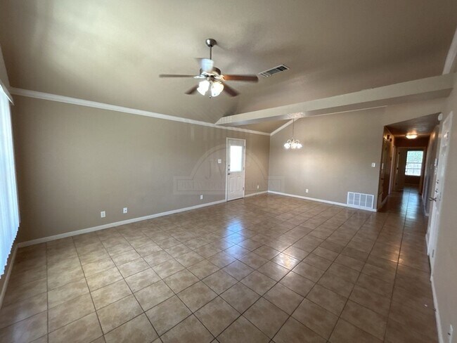 Building Photo - 1305 Powder River Dr