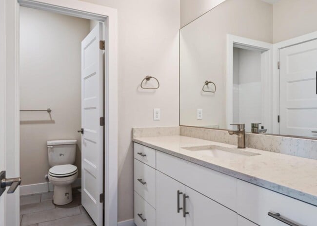 Building Photo - 4092 S 545 E
