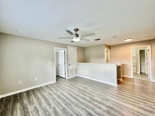 Building Photo - 12534 Chenwood Ave