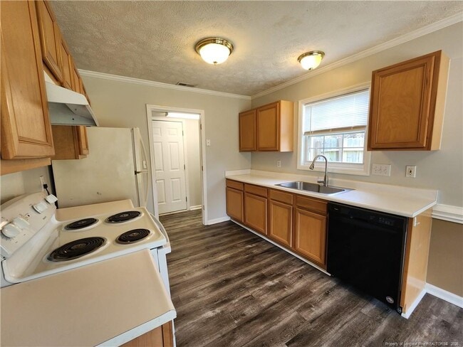 Building Photo - 1549 Laurel Oak Dr