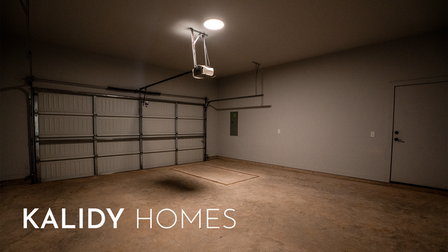 Building Photo - 308 W 3rd St