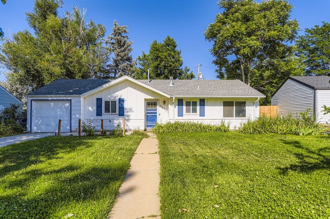 Building Photo - 3270 S Flamingo Way