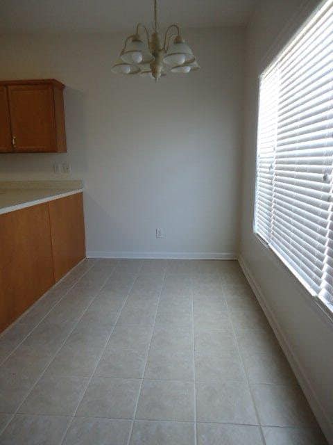 Building Photo - 329 Egret Ct