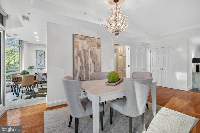 Building Photo - 5630 Wisconsin Ave