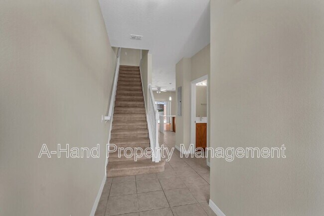 Building Photo - 1413 Retreat Cir