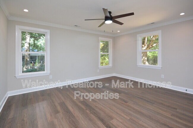 Building Photo - 1705 Mason Rd