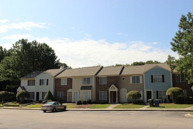 Primary Photo - Neighborhood Pool! North Raleigh Location!...