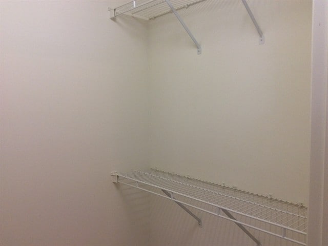 Building Photo - 201 Charlotte Ct