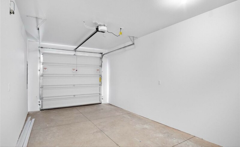 Building Photo - 931 Ted Yao Way