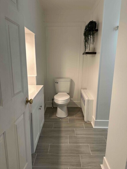 Building Photo - 16 Spaulding St