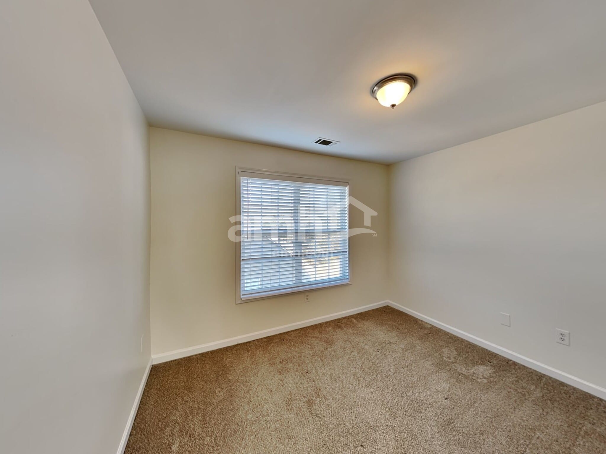 Building Photo - 750 Brooks Rd