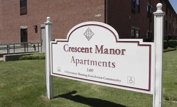 Primary Photo - 1409 Range Dr