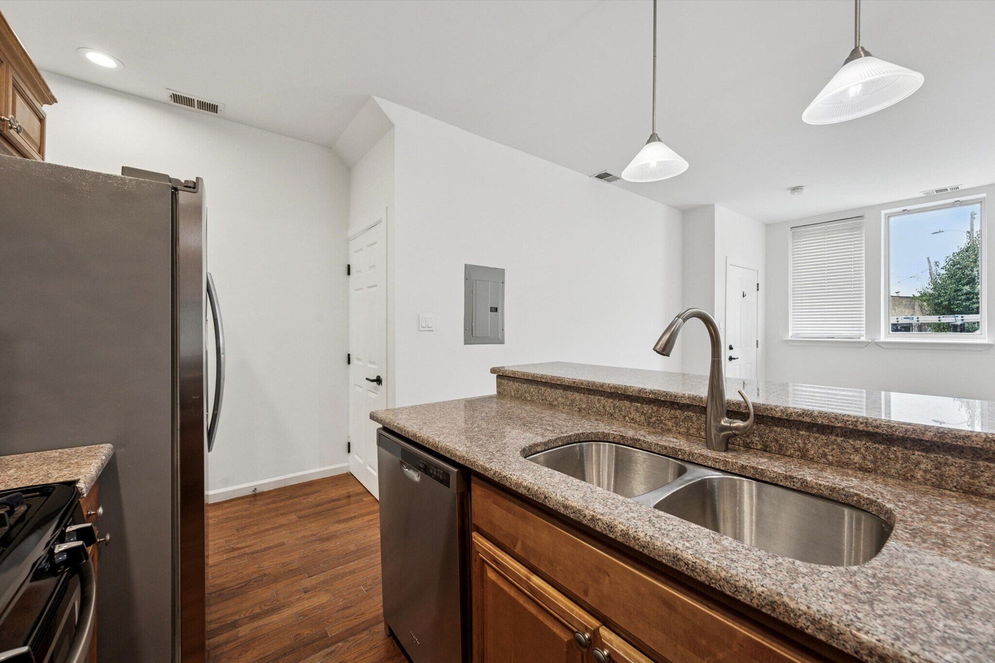 Building Photo - 1629 Germantown Ave